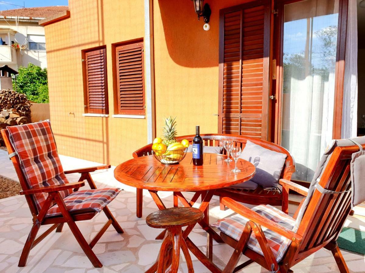 Vb Apartament *